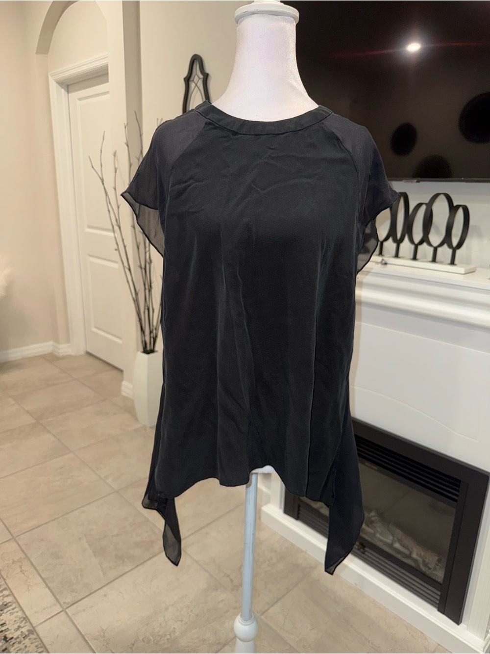 BCBGMaxAzria Black Sheer Short Sleeve Asymmetric Blouse Size L